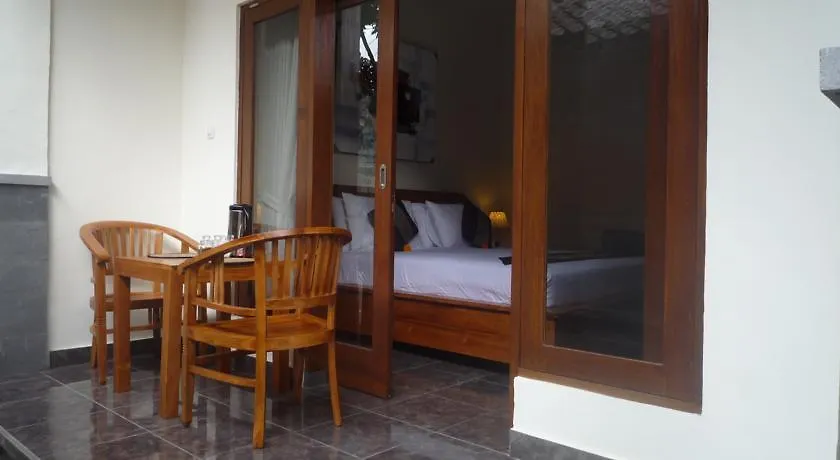 Homestay Pratama House Apartment Ubud