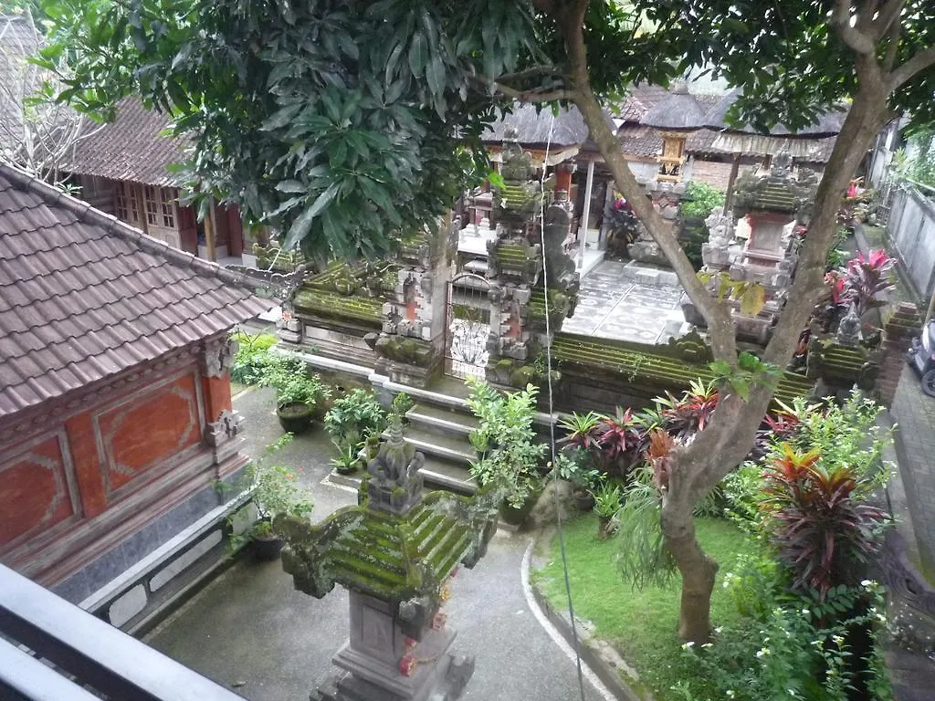 Homestay Pratama House Apartment Ubud